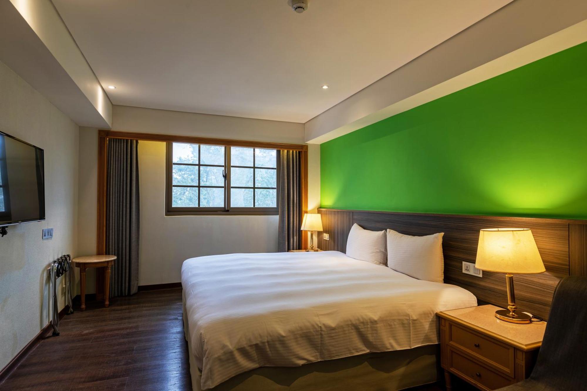 กรีนเวิลด์ ทริปเปิลเบดส์ Hotel ไทเป ภายนอก รูปภาพ